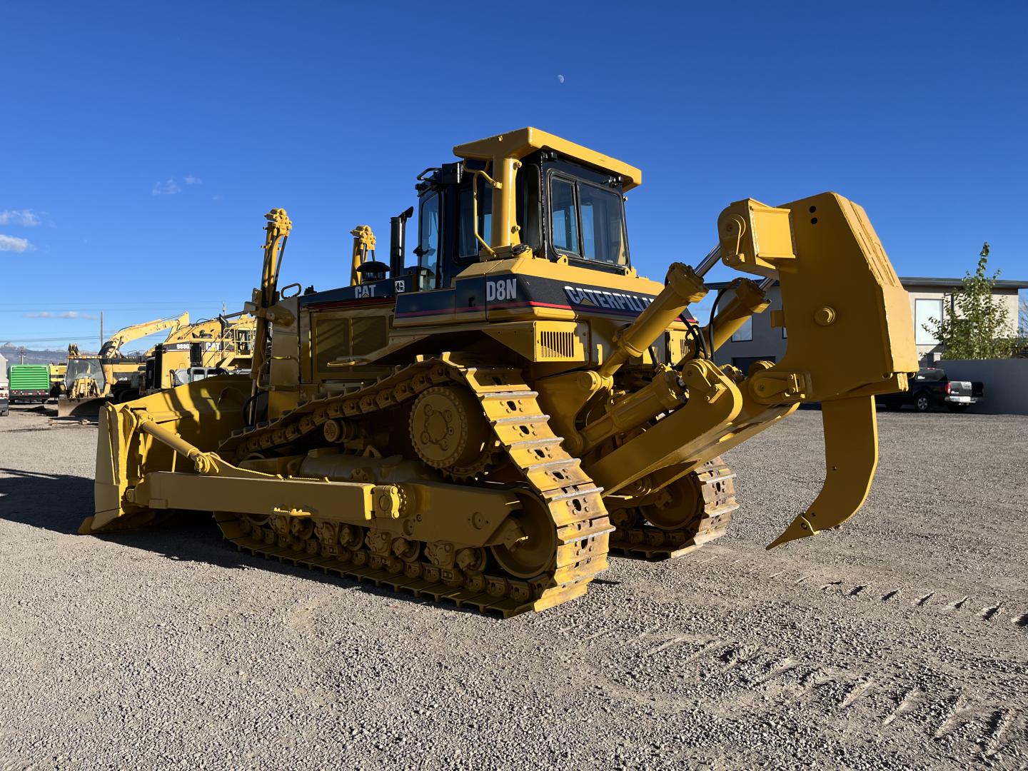 ./imagenes/INVOICE/2019/15809/TAPADOR FRONTAL CATERPILLAR D8N (5).JPG